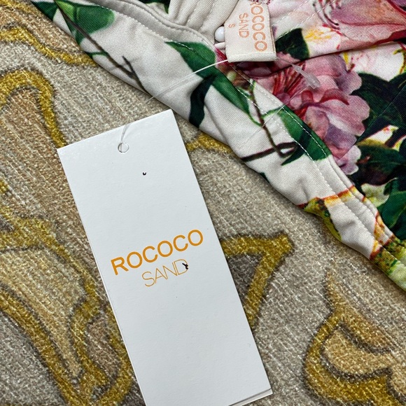 Rococo Sand Beaded Floral One Piece Swimsuit
Floral Swimsuit - Picture 8 of 13